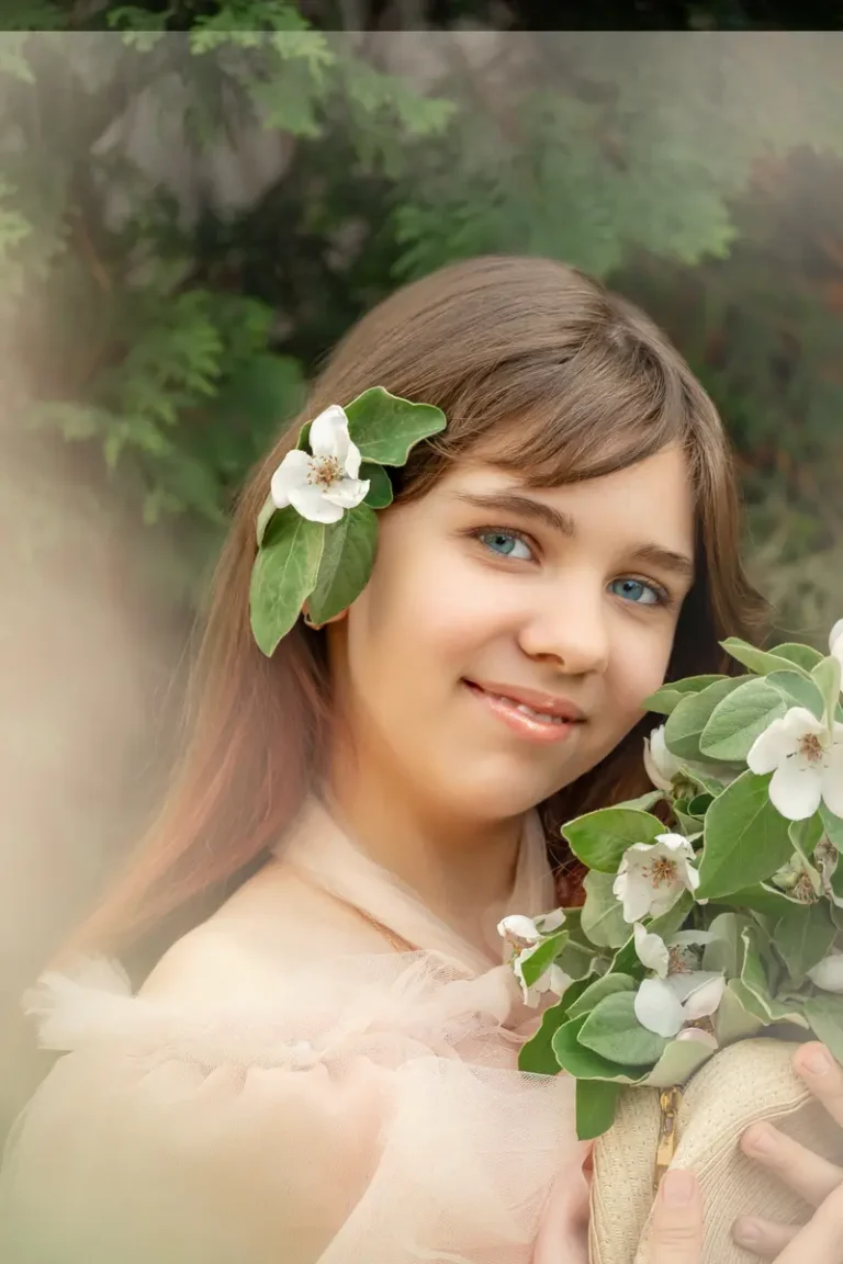 A blooming garden — CLAIRE Magazine, May 2024