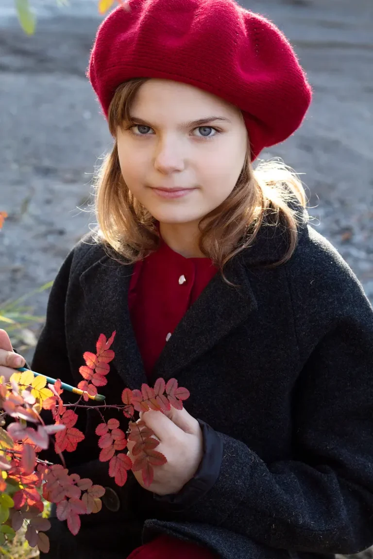 Alisa — CLAIRE Magazine, October 2024