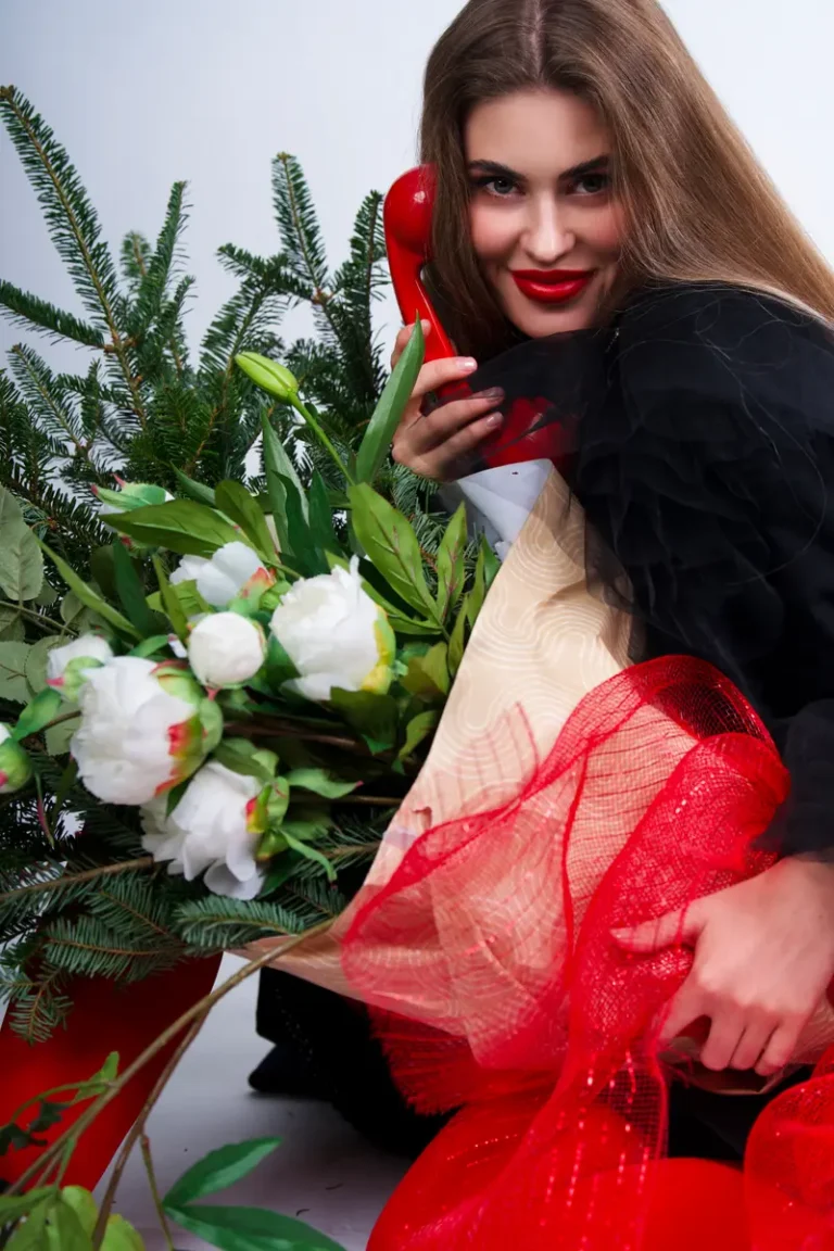 HOLIDAY GLOW — CLAIRE Magazine | The January Fashion & Beauty Edition | Vol.10 | 2025